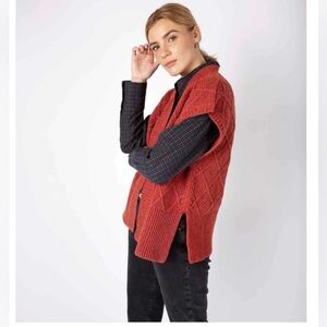 Irelands Eye Nettle' Diamond Pattern Vest Sunset cashmere silk wool cotton Small